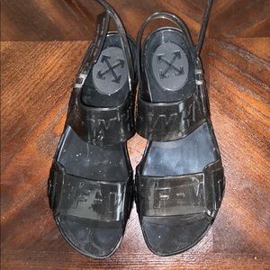 Off white Sandels worn once